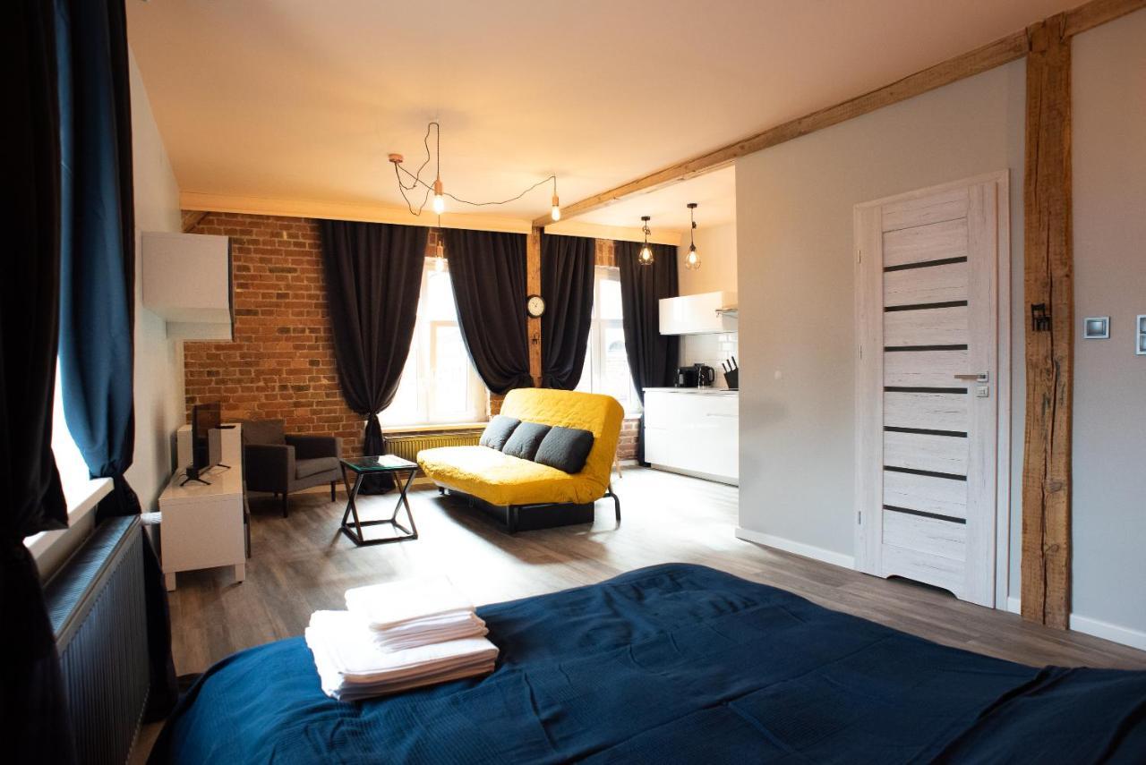 Apartament Antresola Fabryczna 지엘로나구라 외부 사진